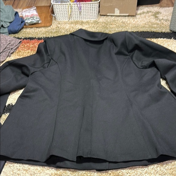 Torrid Black Women's Blazer Size 2 = 2X or 18-20 Nice Business Wear NWT - Picture 9 of 11